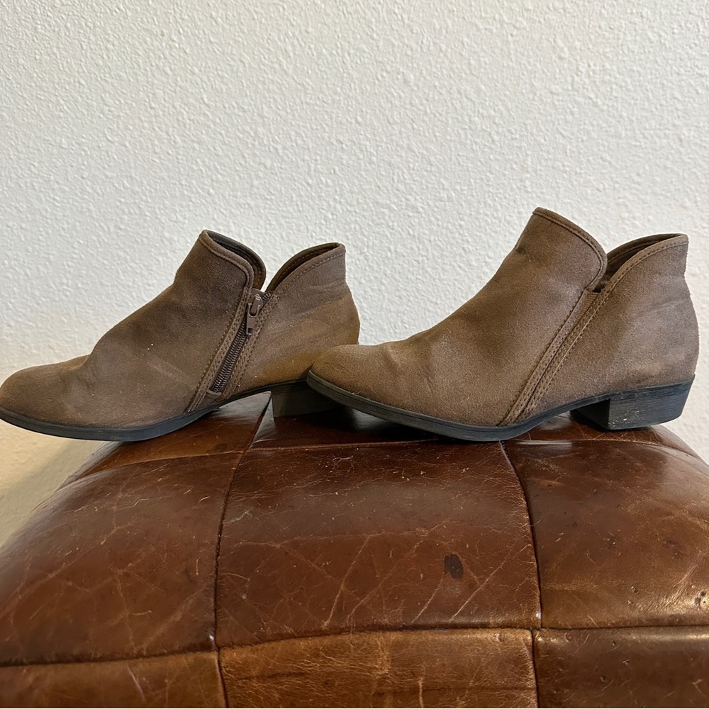 Booties - Picture 4 of 5